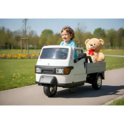 Ape Car Piaggio Elettrica per Bambini Beige con Ruote EVA e Telecomando