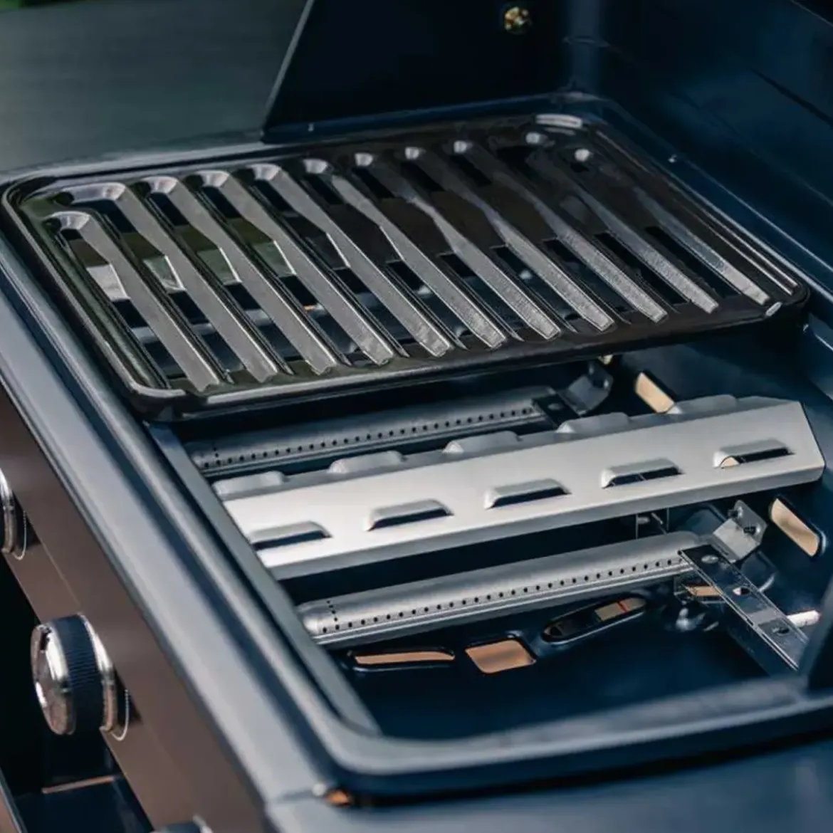 Barbecue a Gas 3 Fuochi Campignaz con Fornello Laterale Ripiano