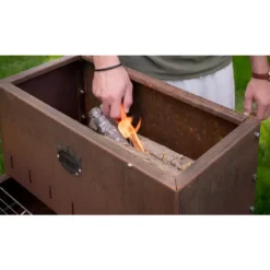 Barbecue a Legna 45x50 cm Acciaio Corten con Griglia Inox Regolabile