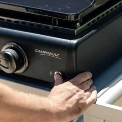 Barbecue Gas Plancha da Tavolo Campignaz 2 Fuochi 6kW Piastra in Ghisa
