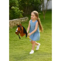 Cavallo con Bastone 80 cm Bambini Hobby Horse Suoni Criniera Intrecciata