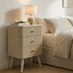 Comodino 3 Cassetti Bianco Pomelli Oro in Legno MDF Camera da Letto