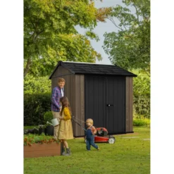 Keter Apex Casetta da Giardino in Resina Effetto Legno 230x224x246 cm