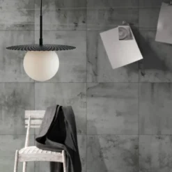 Lampadario Design Moderno in Metallo Nero Luce a Sospensione da Interno