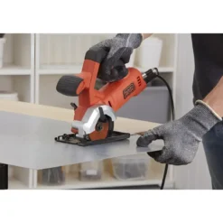 Mini Sega Circolare Black+Decker 85 mm 400W per Legno Metallo Plastica