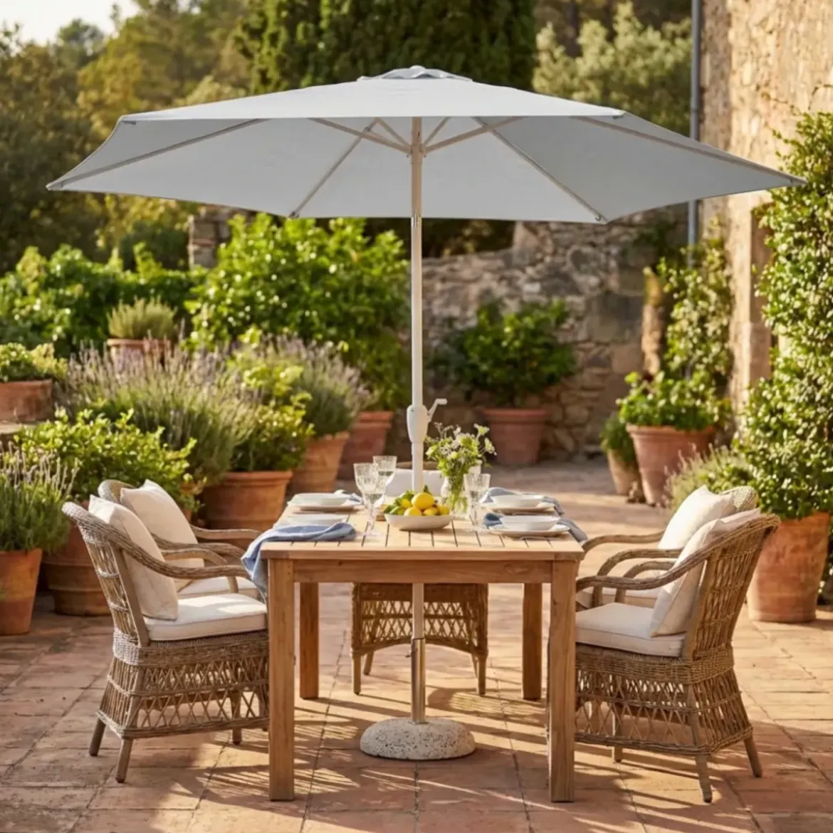 Ombrellone per Giardino 3x3 Rotondo Eco Palo Centrale Bianco Acciaio