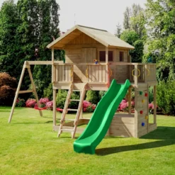 Parco Giochi Casetta in Legno con 2 Altalene e Scivolo 491x593x314cm