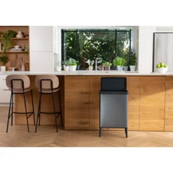 Pattumiera Keter 54L Blu Perlato Apertura Push per Cucina con Gambe