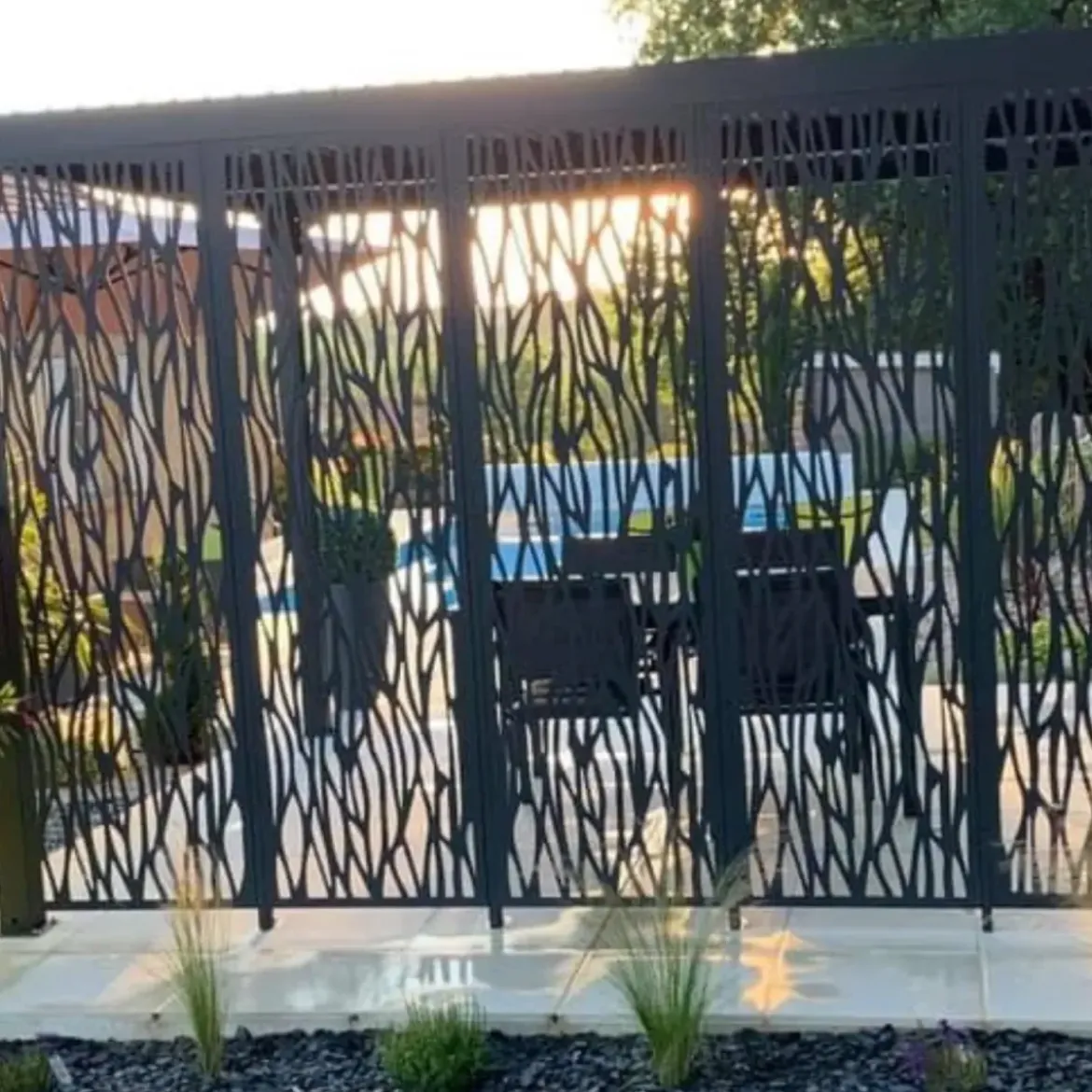 Pergola Bioclimatica da Giardino 360x300 cm con 5 Pannelli Frangivista