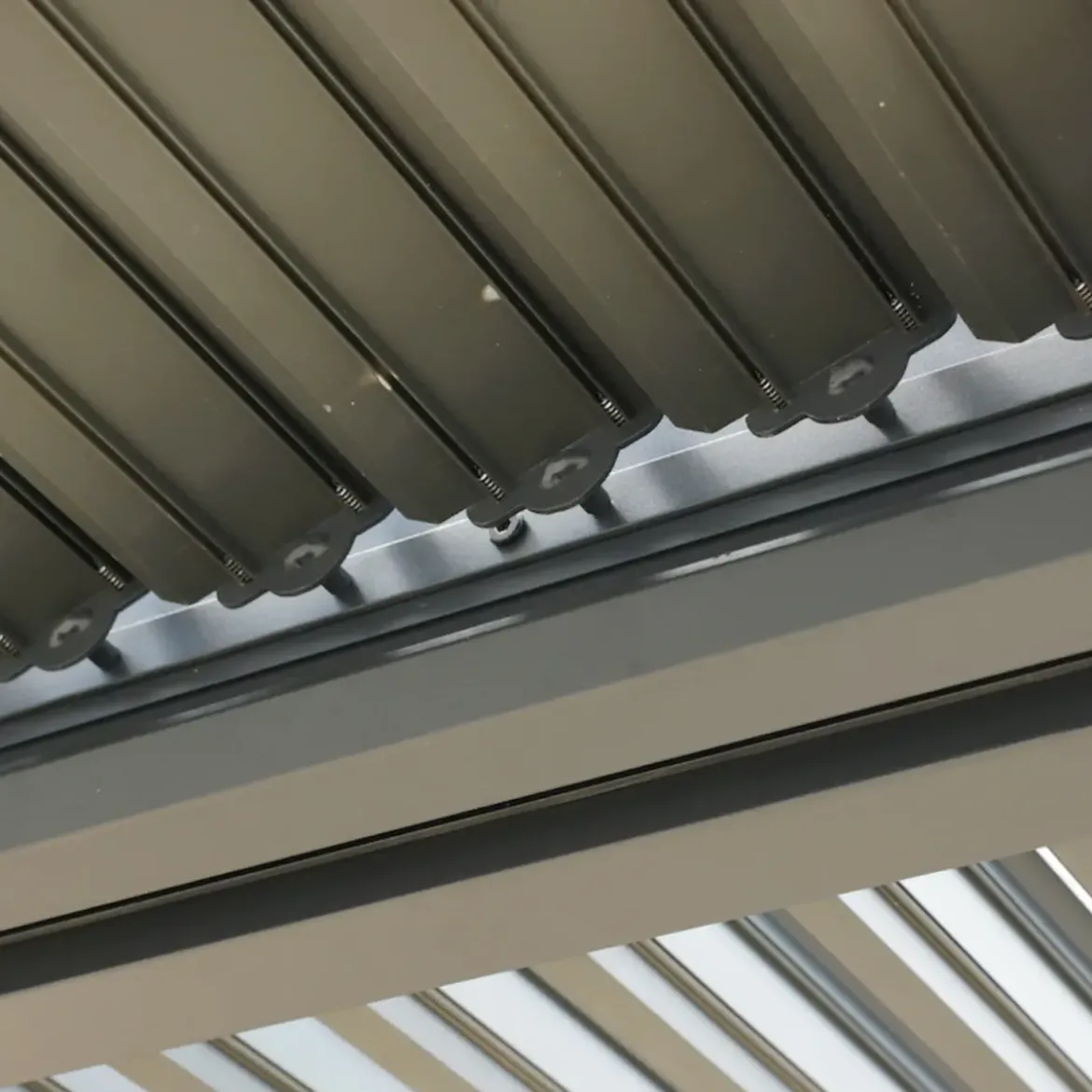 Pergola Bioclimatica Doppia 360x600 Frangivista con Lamelle Orientabili