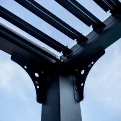 Pergola Bioclimatica in Alluminio con Lamelle Effetto Legno 360x300