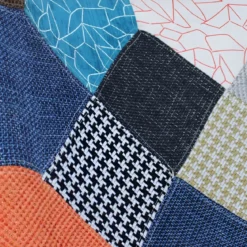 Poltrona con Poggiapiedi Patchwork Struttura in Acciaio Gambe in Legno