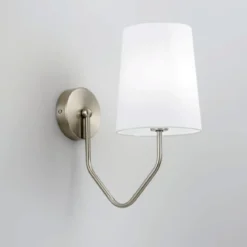 Punto Luce Applique Elegante in Metallo Lampada a Parete per Interno
