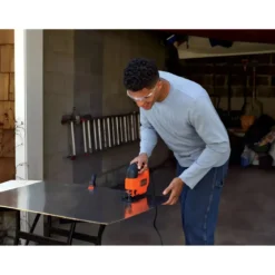 Seghetto Alternativo Black+Decker 520W Taglio Legno Acciaio Valigetta