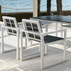 Set Tavolo 150x90 4 Sedie da Giardino Alluminio Legno Sintetico Nero