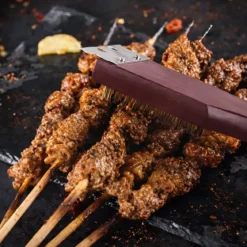 Set Utensili Barbecue 18 Pezzi in Acciaio Cromato con Manico in Legno