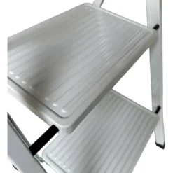 Sgabello Scaletta Pieghevole in Acciaio 2 Gradini 47 cm Salvaspazio