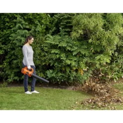 Soffiatore Black & Decker con Batteria a Litio Soffia Foglie per Giardino
