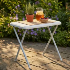 Tavolino Pieghevole Bianco in PVC Acciaio da Esterno 52x37x47 cm